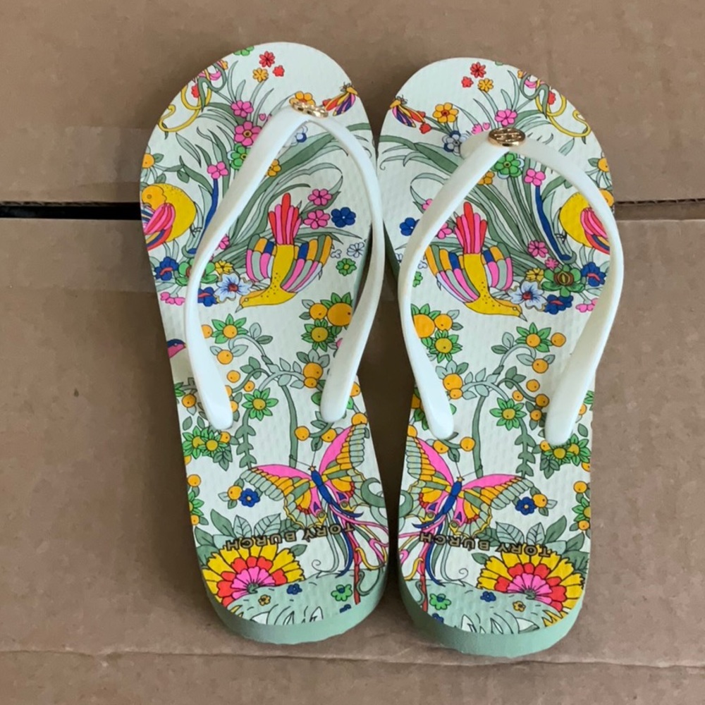 Tory Burch size 7 medium flip-flop